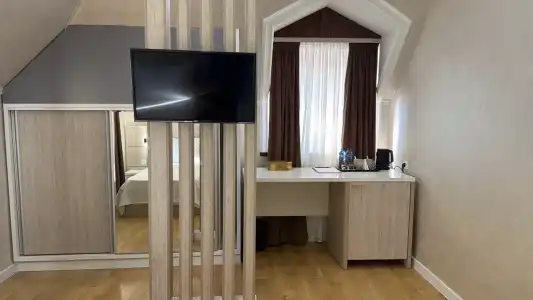 Art Regency Premium FREE airport service - 15