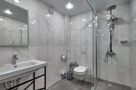 Gostinitsa Olimpiya - 77