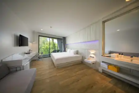 The Hotspring Beach Resort & Spa - 38