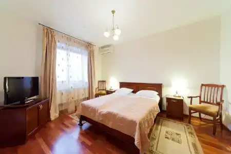 40-i Meridian Yaht-Klub - 72