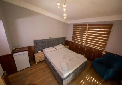 Royal Garden Suite - 21