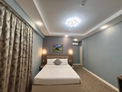 Royal Meridien - 75