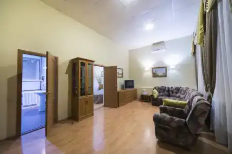 History Complex - 122