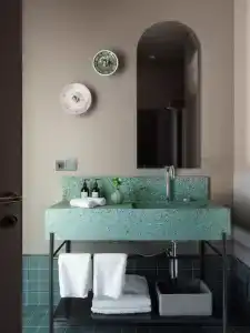 Butik-Otel Gimnaziya 5 - 109