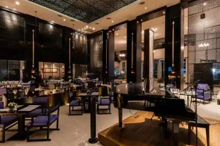 The Royal Paradise & Spa - 18