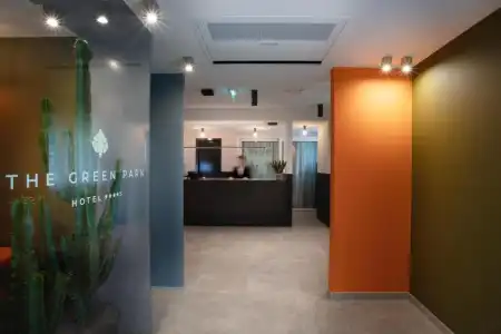 The Green Park Wellness Spa - 11