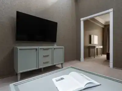 Zolotoy Delfin - 112