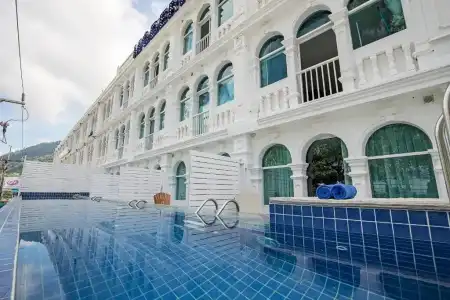 Modern Living Residence Phuket Patong - 25