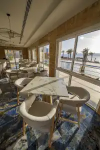 Luxotel Aqaba Beach Resort & Spa - 3