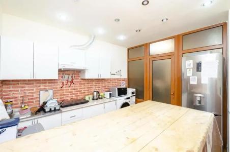 Areva Hostel & Apartment - 11