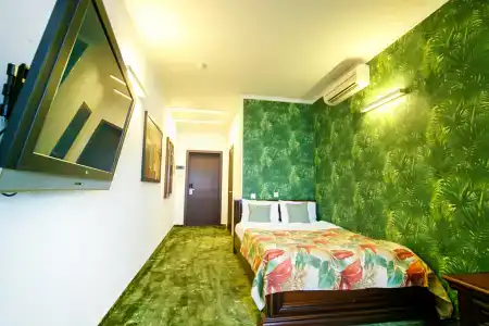 Petrovskij Passazh - 79