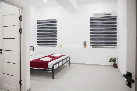 Safarov's Family Hostel - 16