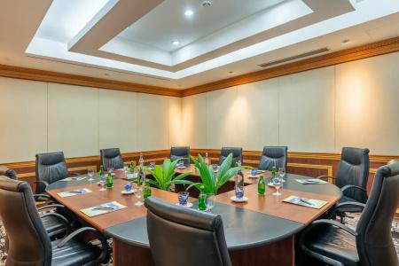 Hulhule Island - 37