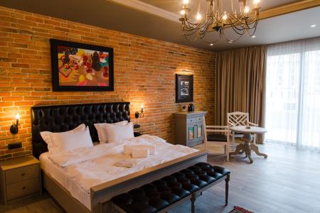 Art Club Suites - 102