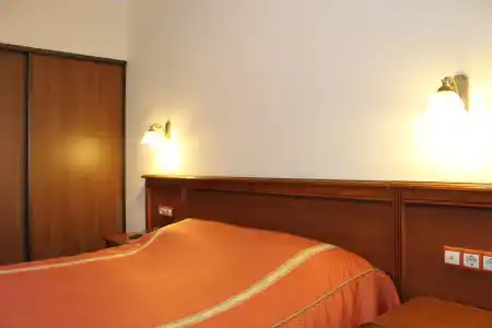 Gostinitsa Armeniya - 102