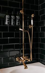 DOM Boutique by Authentics - 105