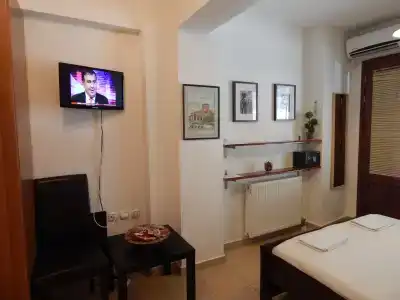 Kripis Studio Thessaloniki Apart-Hotel - 23