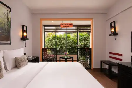 EKHO Ella - 23