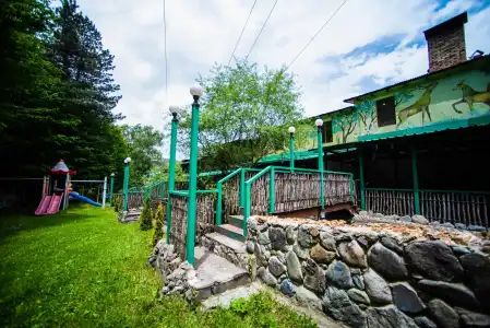 Haghartsin and Restaurant - 41