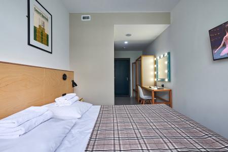 Friends on Fontanka - 108