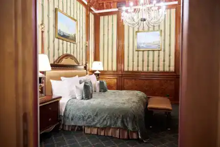 Бутик Дворец Трезини - 169