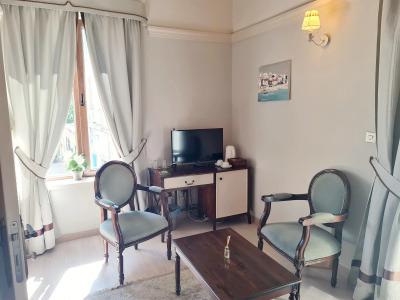 Sofia Boutique 9 - 228