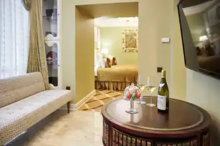 Бутик Дворец Трезини - 131