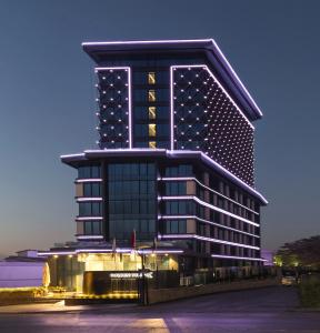 Golden Tulip Istanbul Bayrampasa - 1