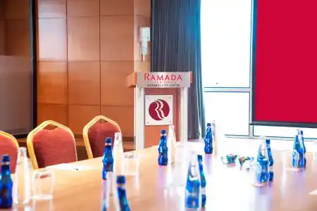 Ramada Plaza by Wyndham Istanbul City Center - 45