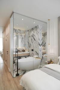 Suite - 57