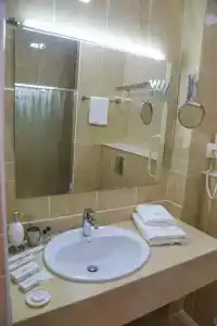Infinity Plaza - 7