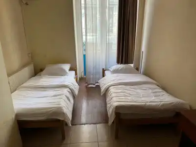 Lucky Travelers Room Hostel - 26