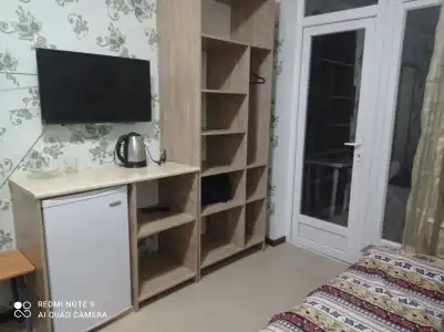 Podsolnukhi Guest House - 14