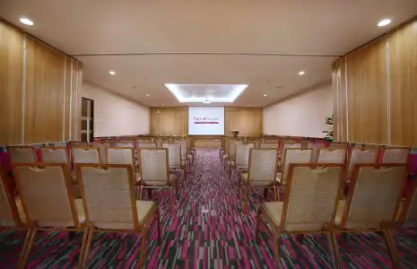 FaveLTC Glodok - 7