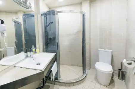 Sani Apart - 58
