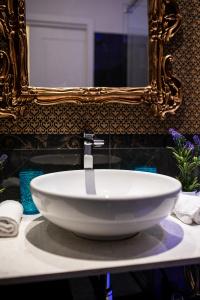 Impero Vaticano Suites Guest House - 175