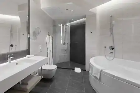 Grand "Megapolis" - 70