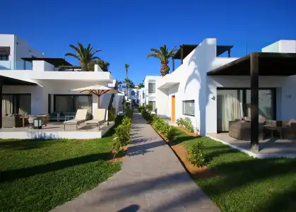 Les Orangers Garden Villas & Bungalows - 12