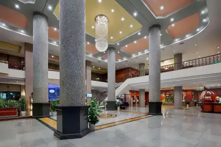 Halong Plaza - 26