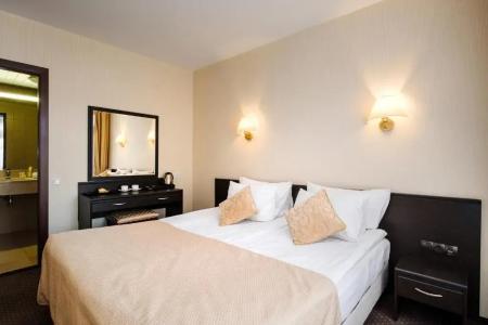 Смольнинская - 115