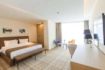 Best Western Premier Batumi - 30