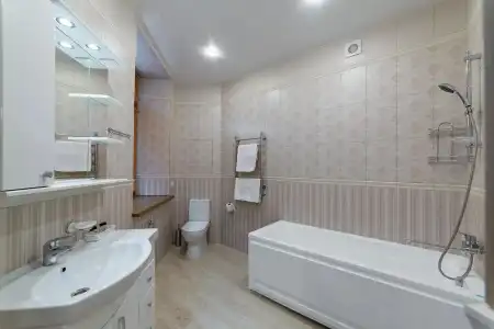 Viktoriya - 20