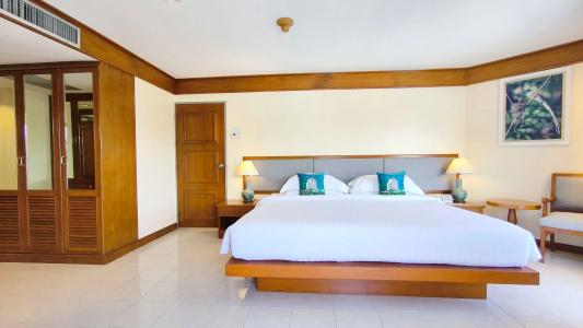 Andaman Beach Suites - 82