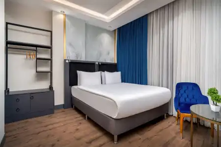 Best Western Premier Hidden Hills - 40