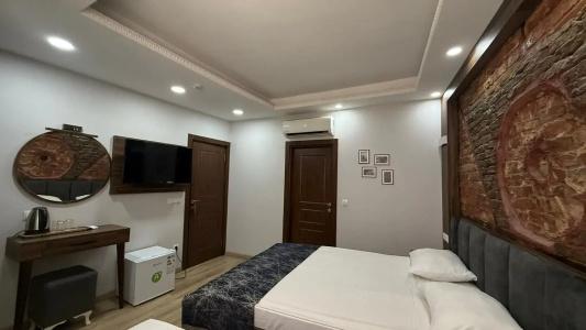 Han Suite - 1