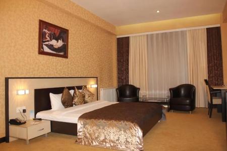 Days Baku - 18