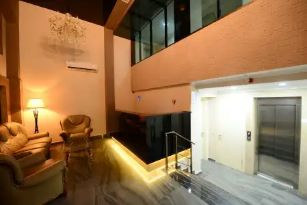 Aristocrat - 3