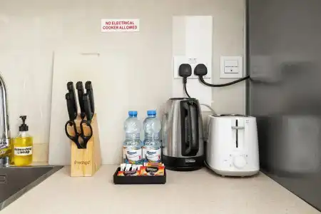 Unlock Metropolis Apartment - 121