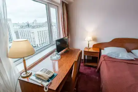 Akademicheskaya - 67