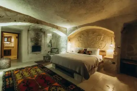 Doda Artisanal Cave +14 adults only - 34